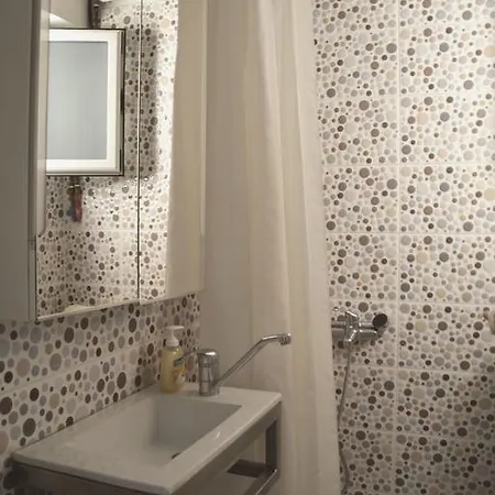 克里斯蒂尼公寓